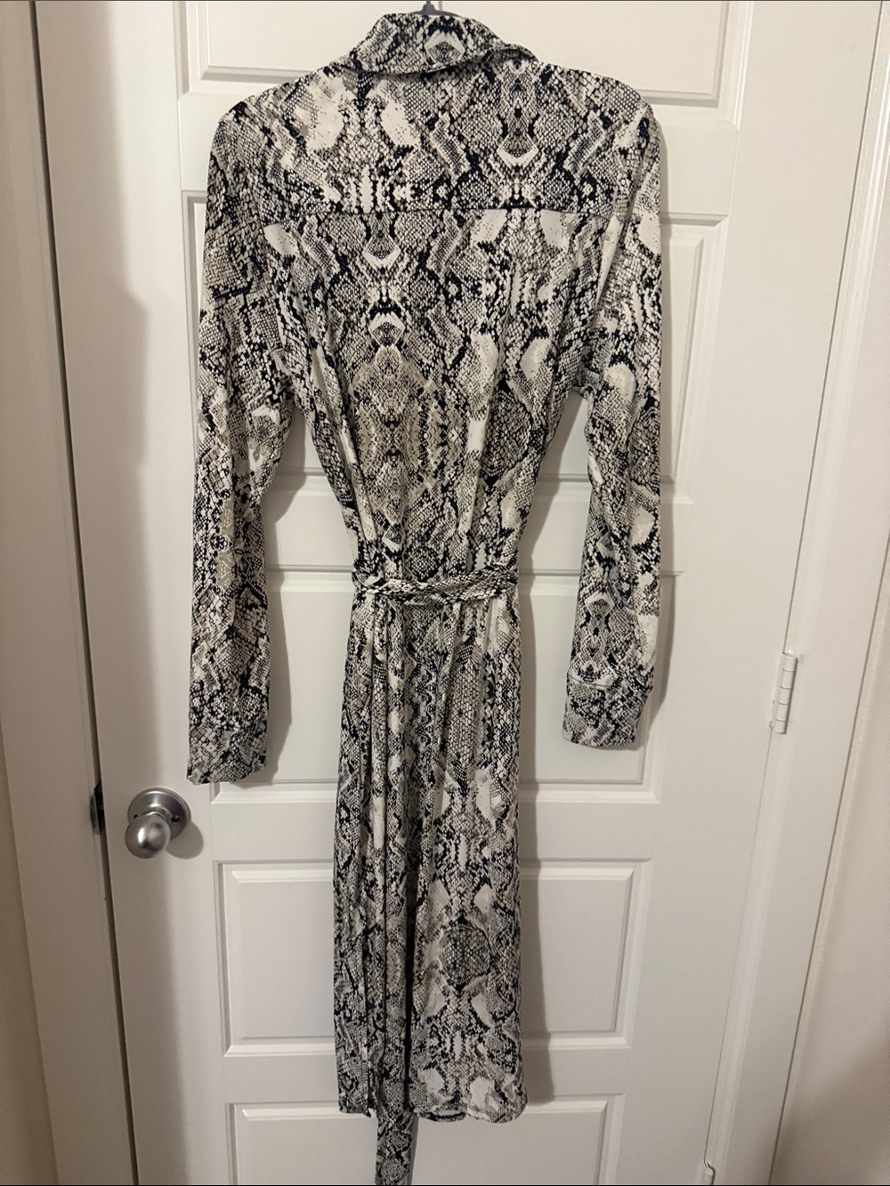 Snake Print Long Sleeve Wrap Dress in Black and White - Picture 3 of 3